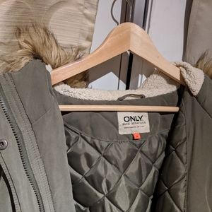 Korean Brand ONLY Sherpa Lined Olive Green Parka